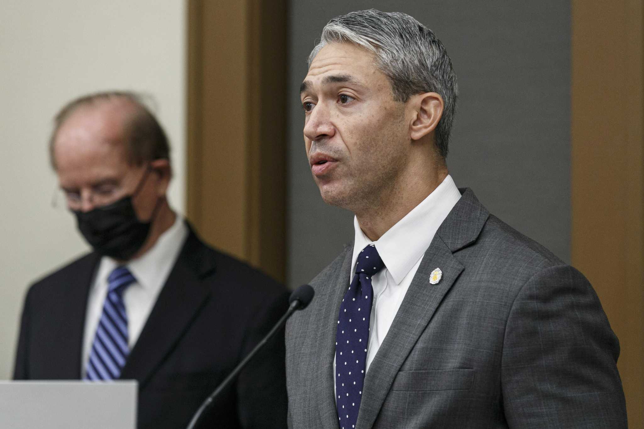 Nirenberg joins mayors in stopping 'voter suppression tactics'