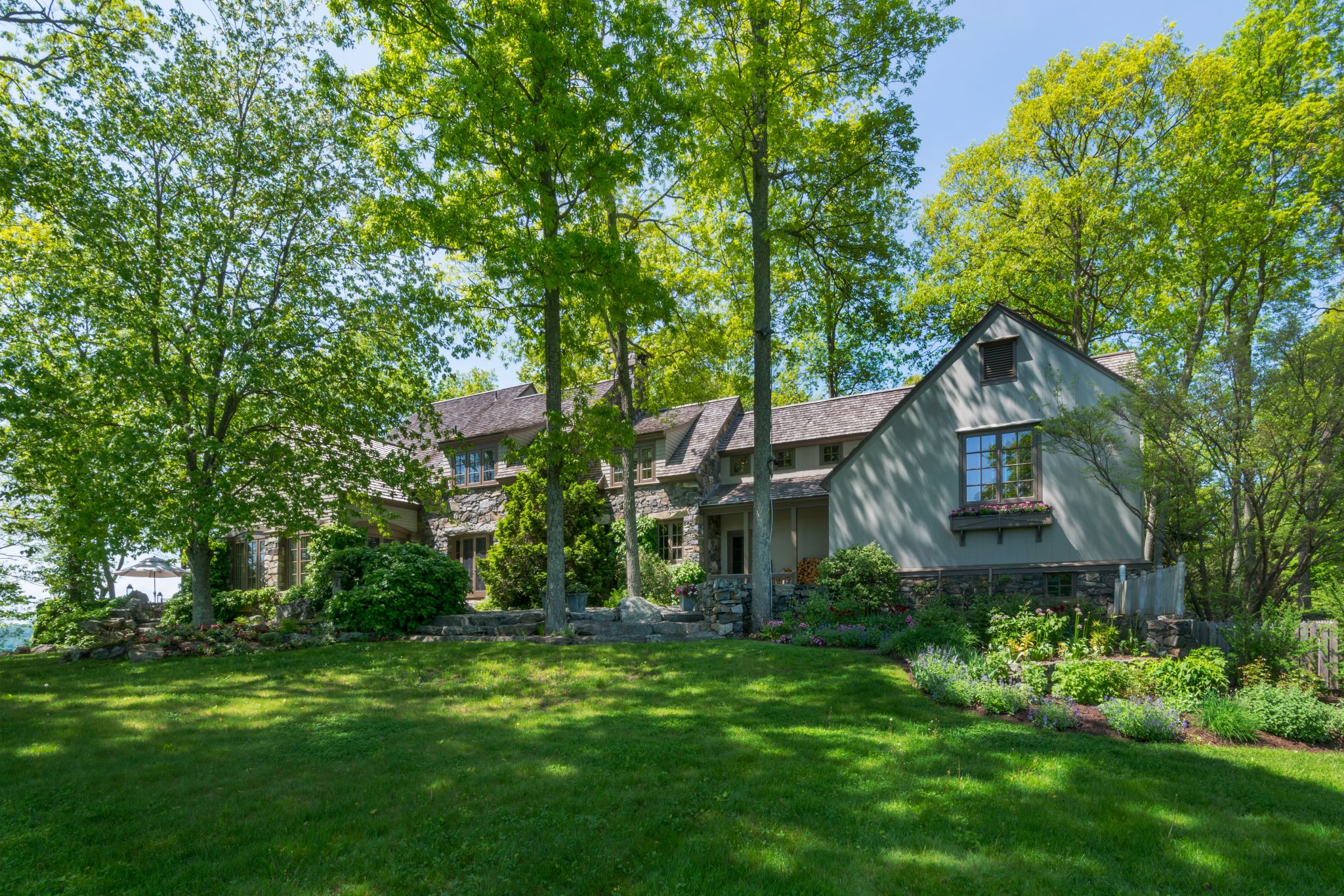 Kent estate on 389 acres on the market for nearly $9M - Vimarsana News