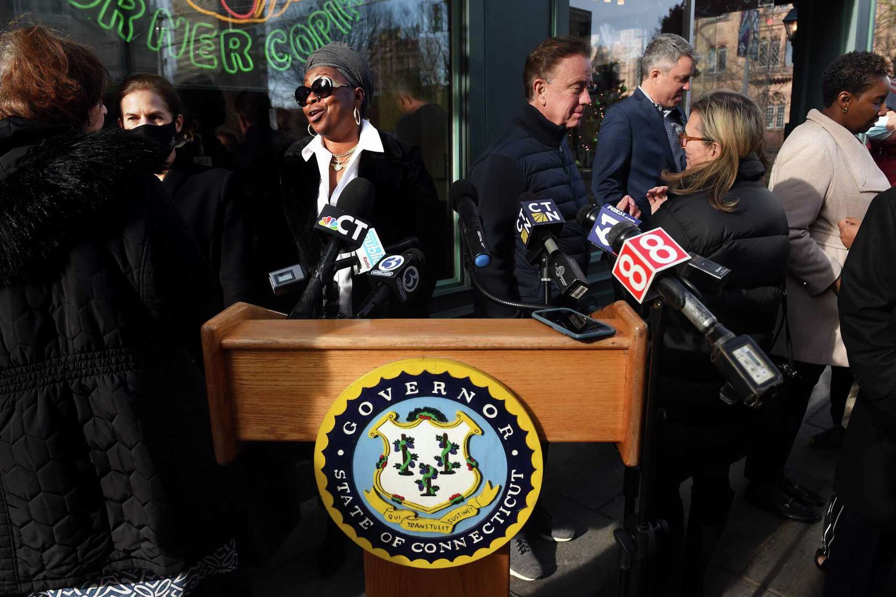 Ct Minimum Wage Set To Increase To 14 Per Hour This Friday