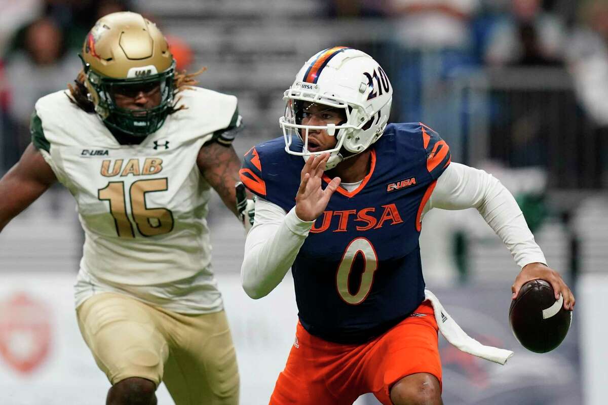 Frank Harris leads UTSA into first Conference USA championship game