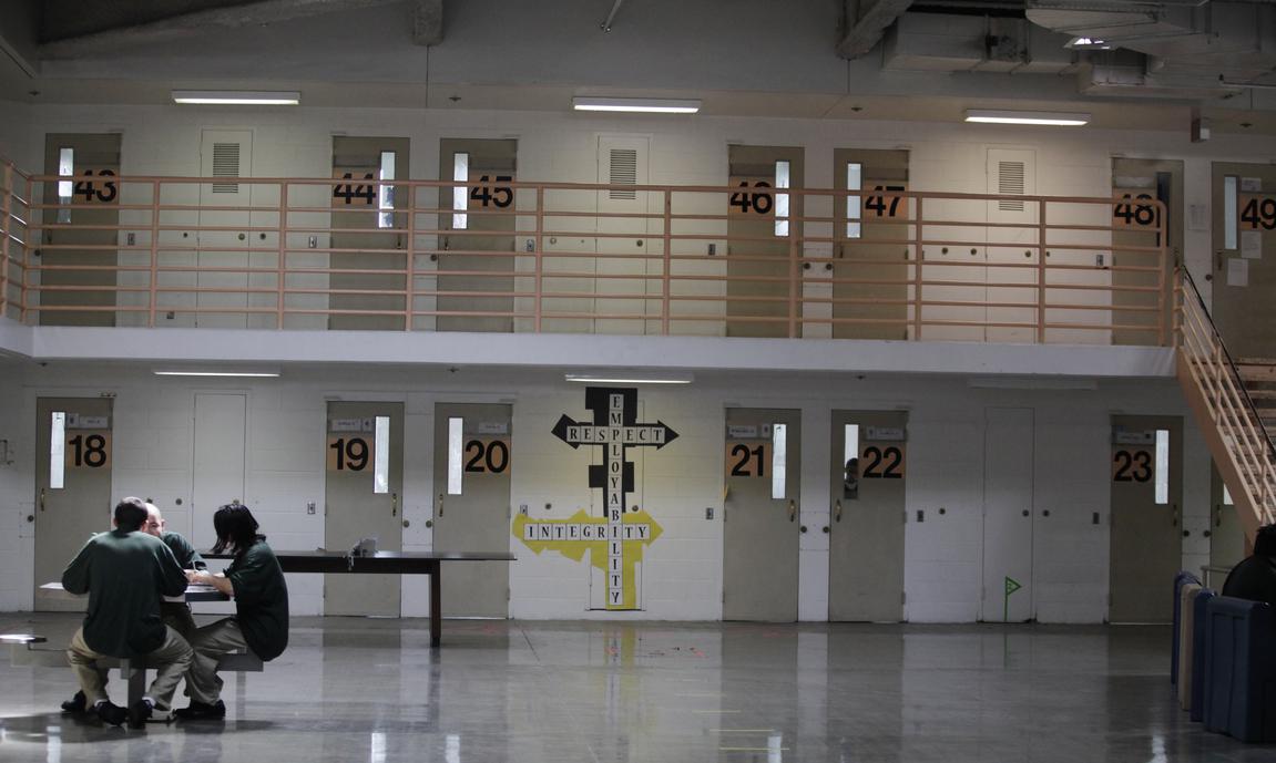 Rise in COVID cases among youth at California correctional facilities worries advocates - Vimarsana News