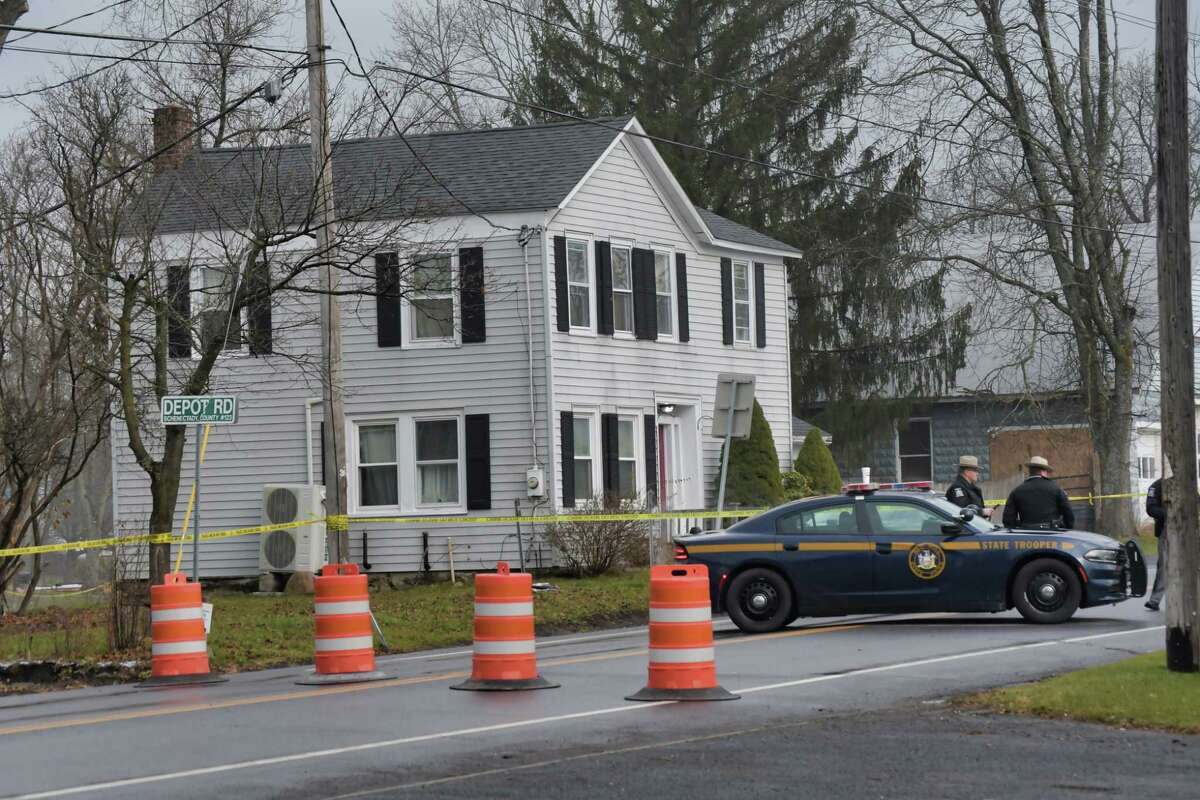 Suspect in Duanesburg slaying of woman, child appears in court