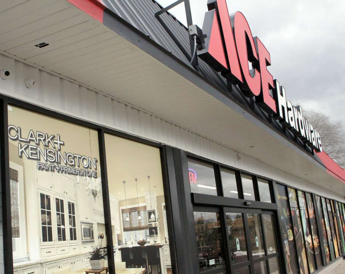 On Thursday, Reed City's new ACE Hardware store opened its doors for the first time.