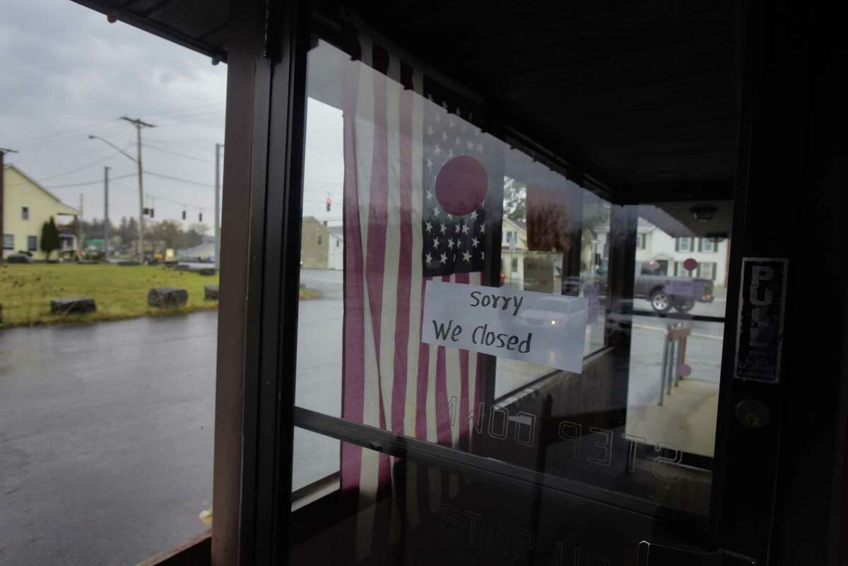 Duanesburg man used two knives in furious slaughter of family, court documents show