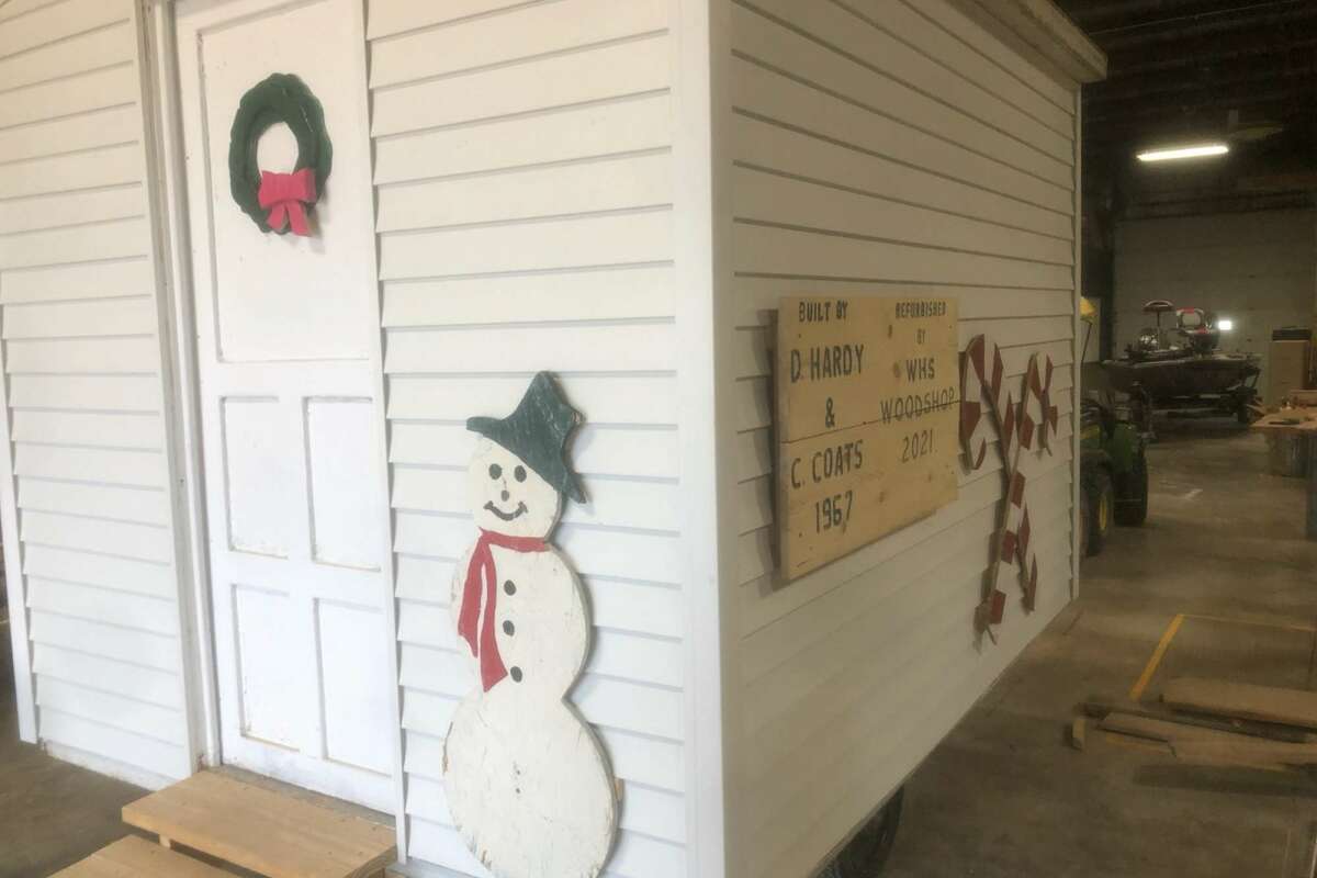 Winchester High School wood shop students have helped refurbish Santa's house.