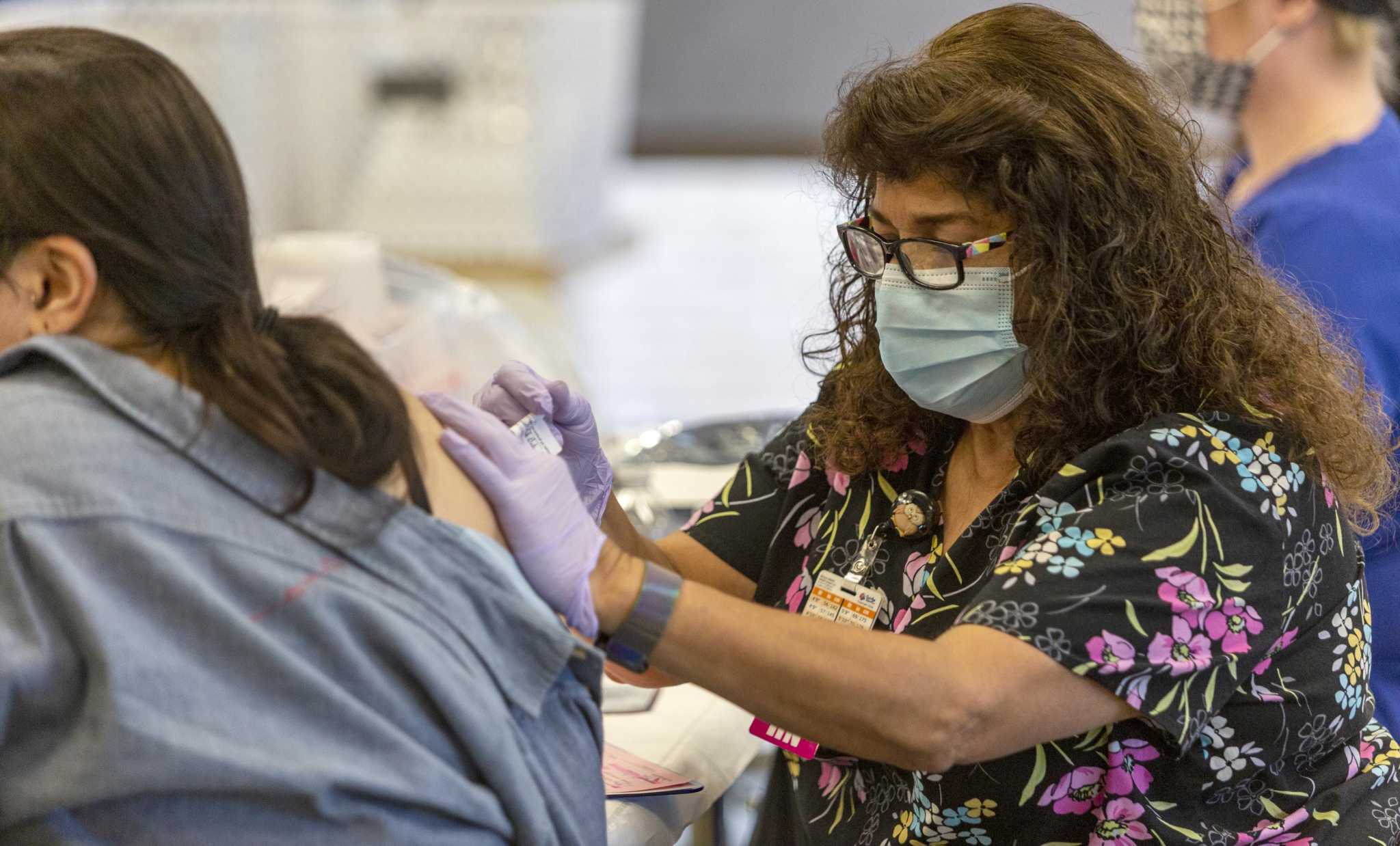 COVID-19 infections are on a sharp rise in San Antonio - Vimarsana News