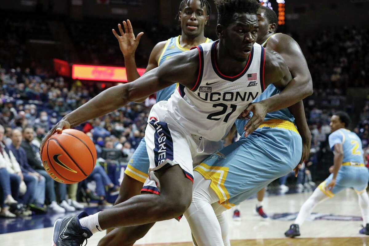 Connecticut's Adama Sanogo against Long Island at the University of Connecticut Wednesday Nov. 17, 2021, in Storrs, Conn.(AP Photo/Paul Connors)
