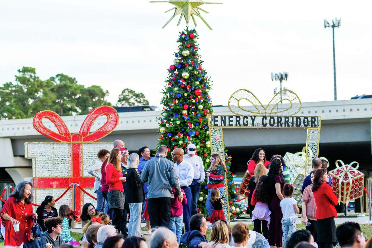 The Energy Corridor District celebrated their Tree Lighting Ceremony on Wednesday, December 1 with more than 450 in attendance.