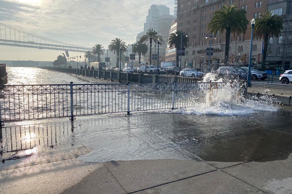 King tides could swamp bayside paths and roads - Vimarsana News