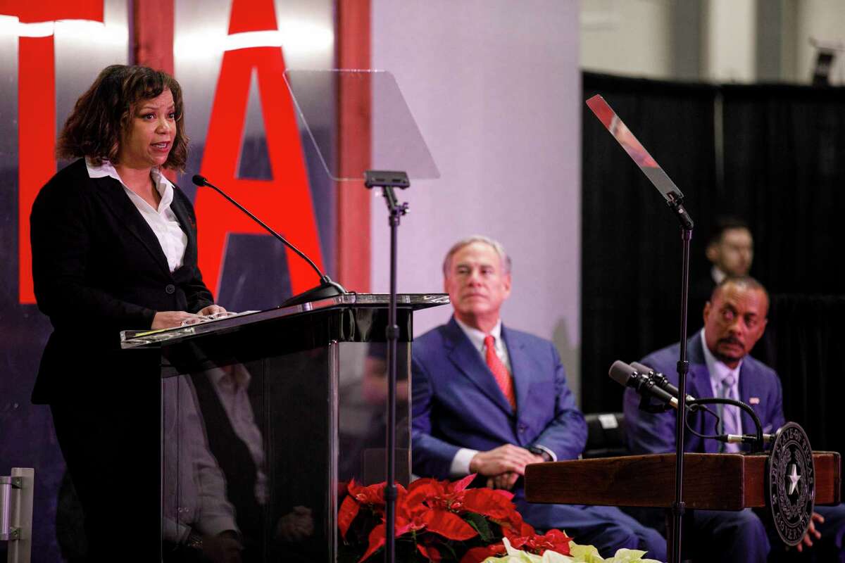 Carla Wright, Toyota’s general manager of administration and production control, speaks during the unveiling ceremony
