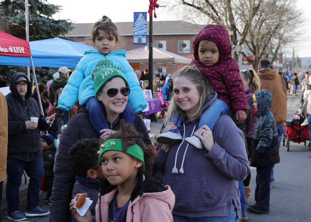 Were you Seen at the 25th Annual Holiday on the Avenue event held in Scotia on Sunday, Dec. 5, 2021?