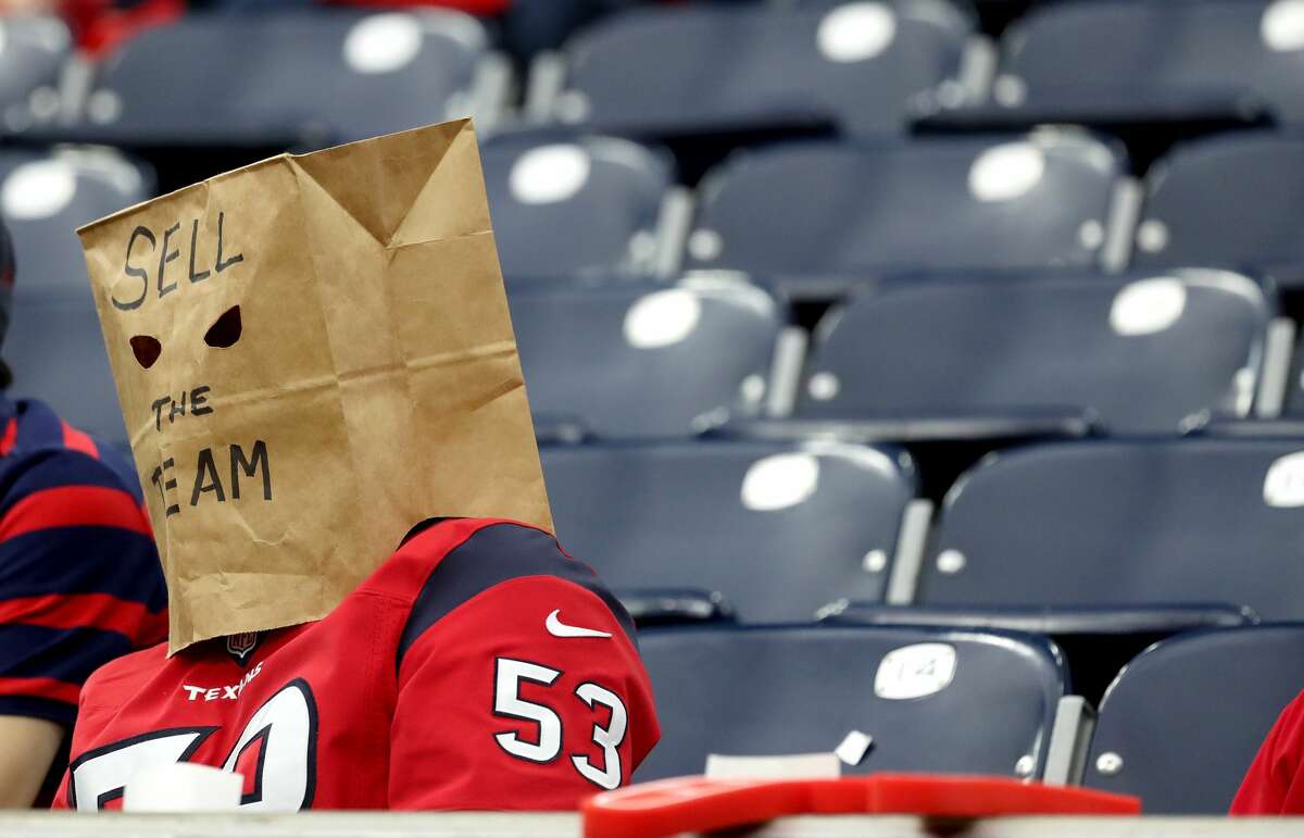 Here's what it was like being one of 12,000 fans at the Texans game