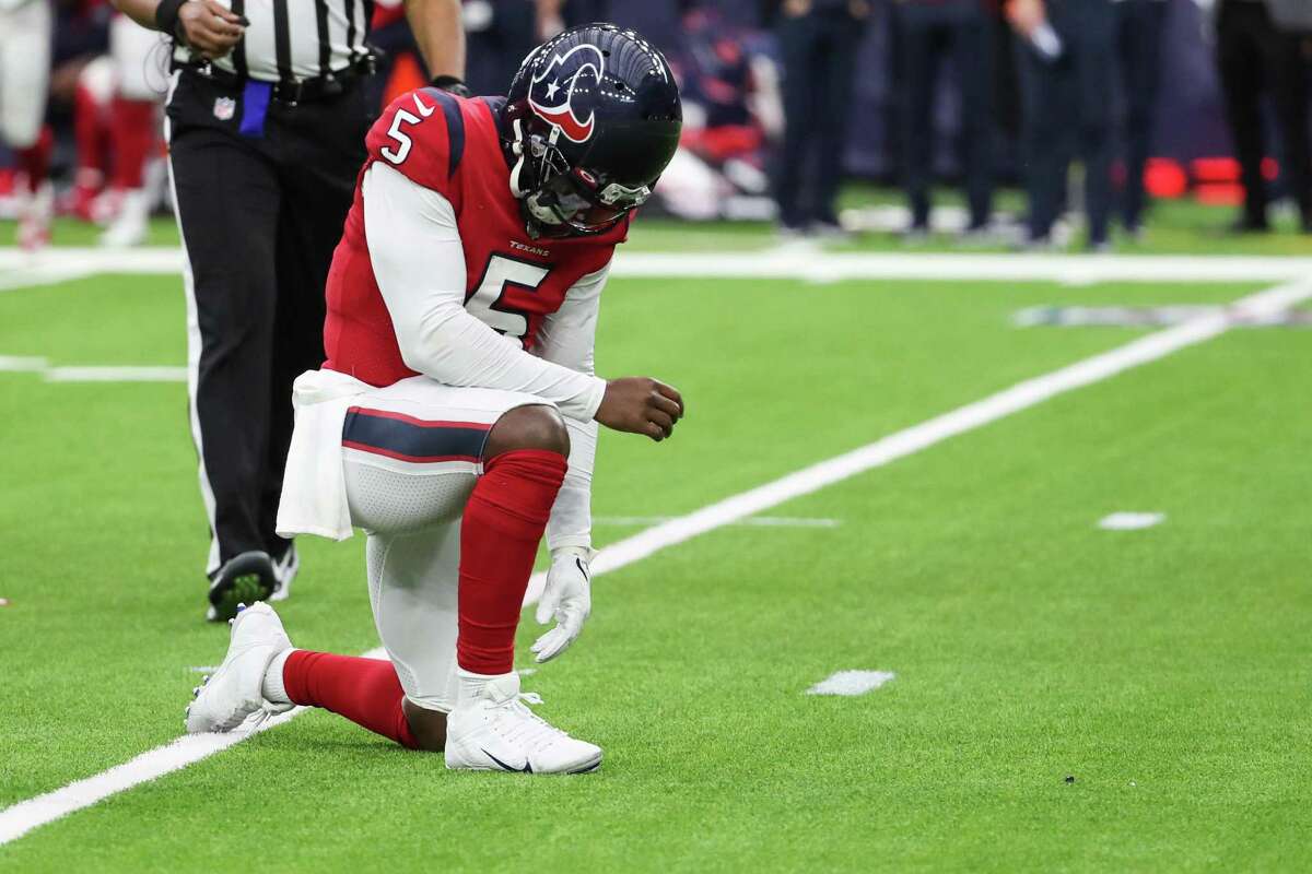 It’s not a good thing when Texans quarterback Tyrod Taylor matches his uniform number with five completions.