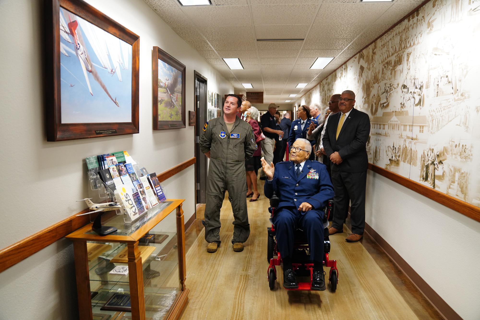Day before turning 102, Tuskegee airman gets red carpet at Joint Base San Antonio-Randolph - Vimarsana News