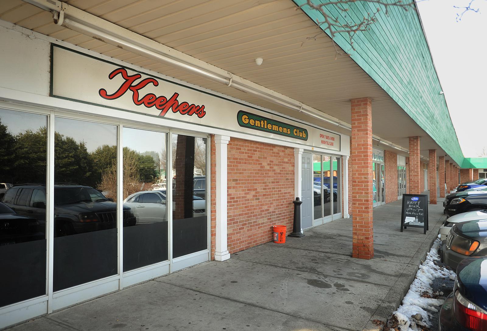Exotic dancers waiting years for lost wages from Milford club - Vimarsana News