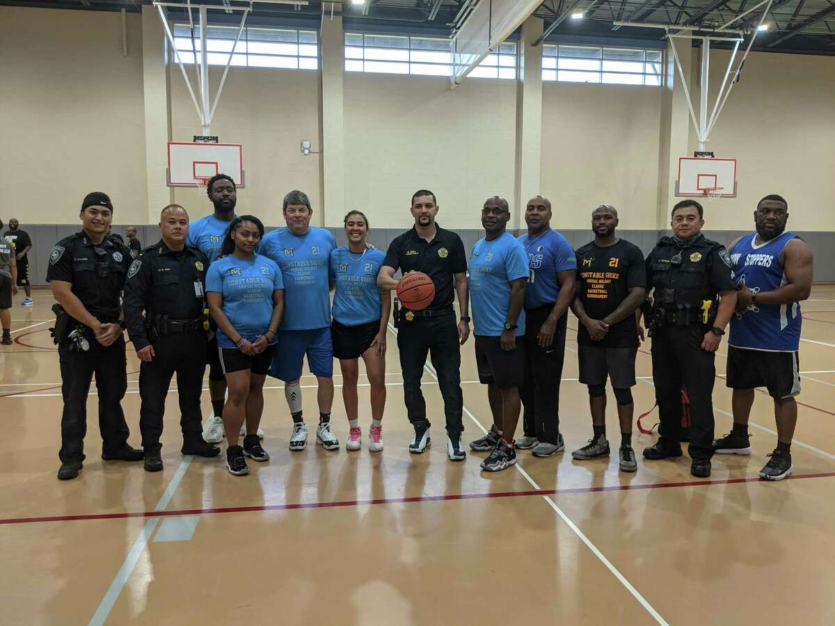 The Holiday Classic 3 on 3 basketball tournament raised more than $2,000 for Houston nonprofit The Troubled Movement.