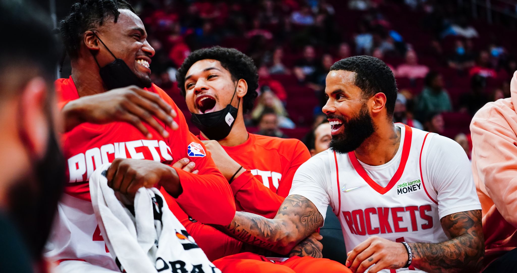 Rockets' bench steps up despite injuries to starters