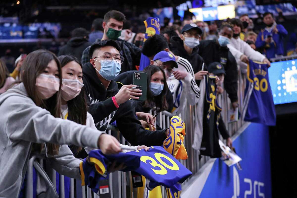 Golden State Warriors and Chase Center Elevate Immersive Fan