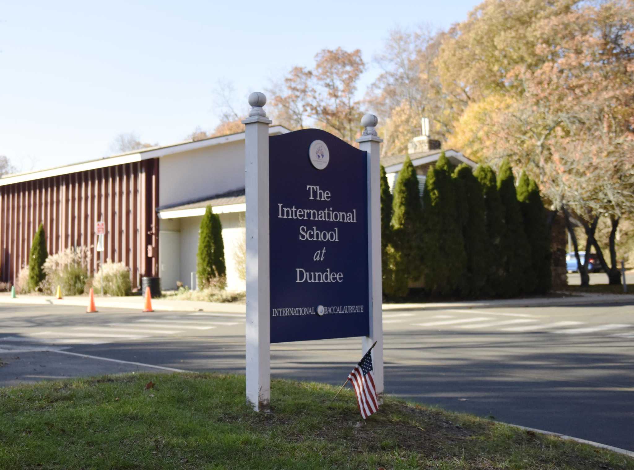Greenwich schools report another double-digit increase in COVID-19, with cases in 11 buildings - Vimarsana News