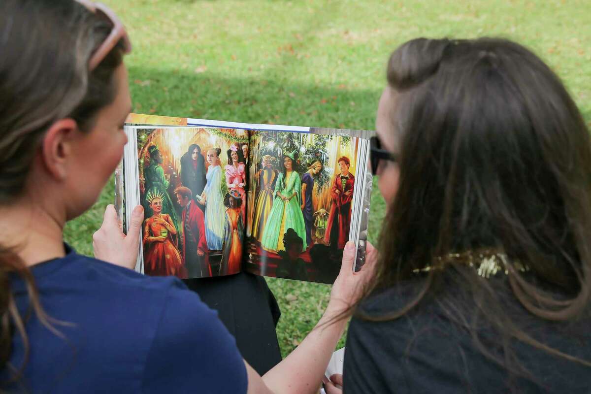 'Harry Potter Church' invites the public to Hogwarts Christmas Village