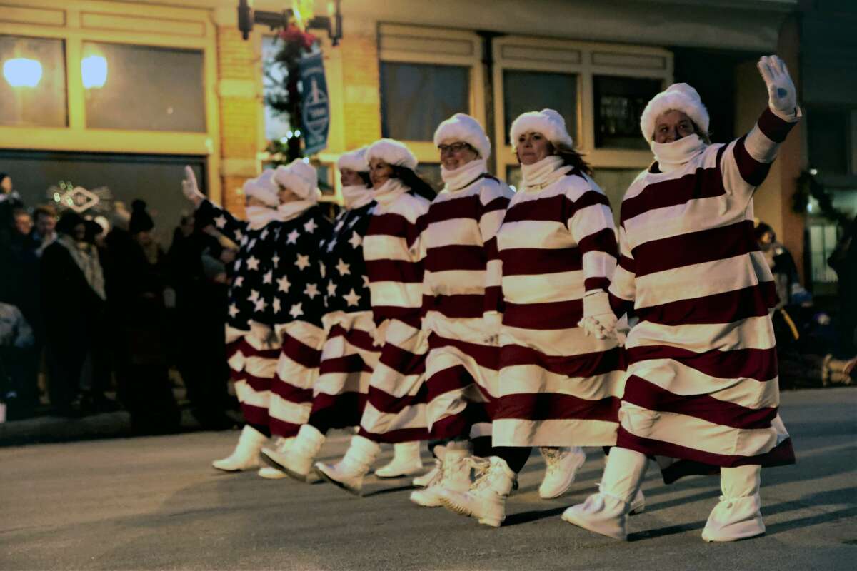 PHOTOS Sleighbell Parade makes Manistee spirits bright