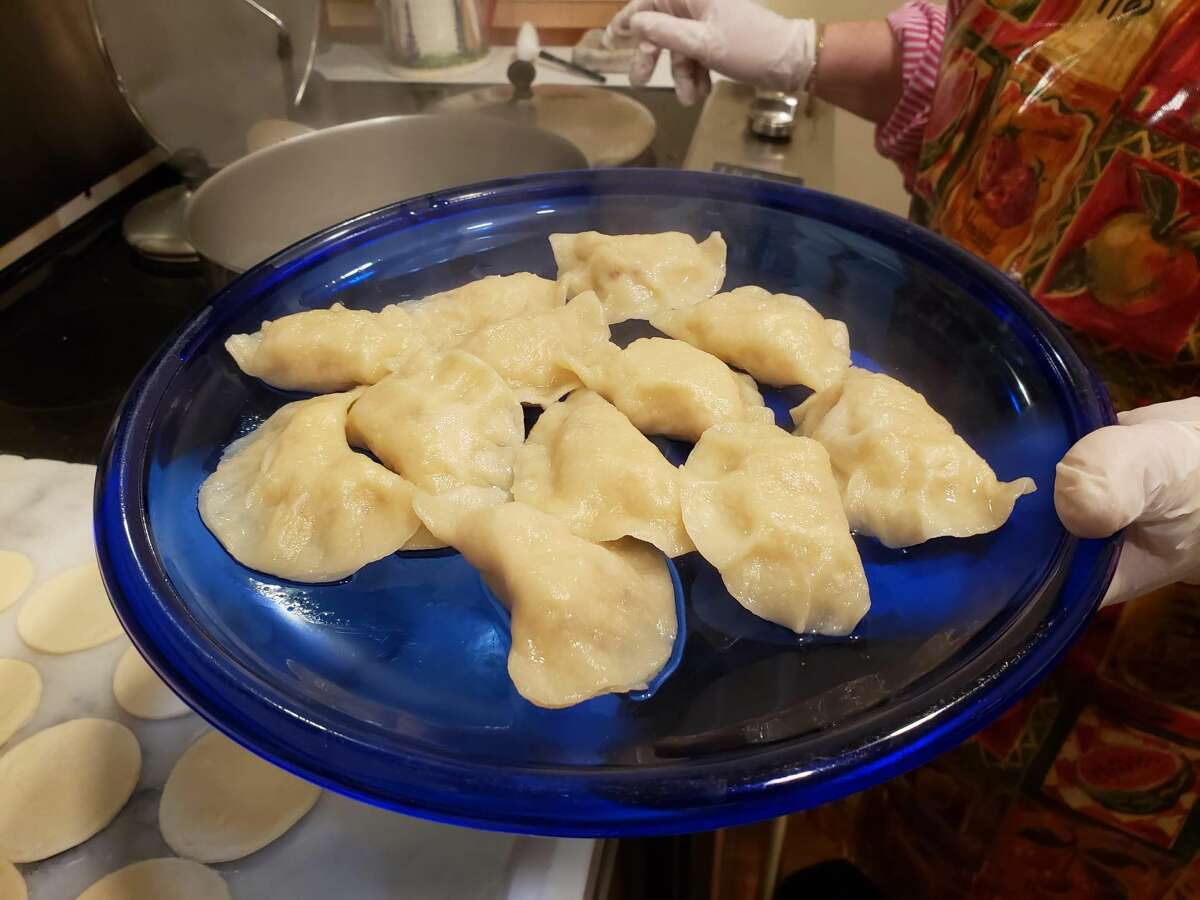W Polsce i Europie Środkowo-Wschodniej pierogi uważane są za niezastąpioną potrawę wigilijną.
