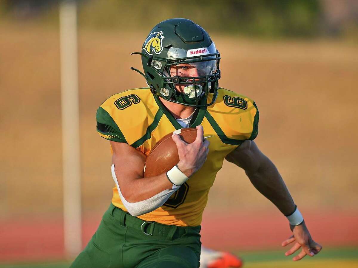 San Marin-Novato two-way standout Justin Guin is The Chronicle’s Co-Metro Player of the Year for 2021.