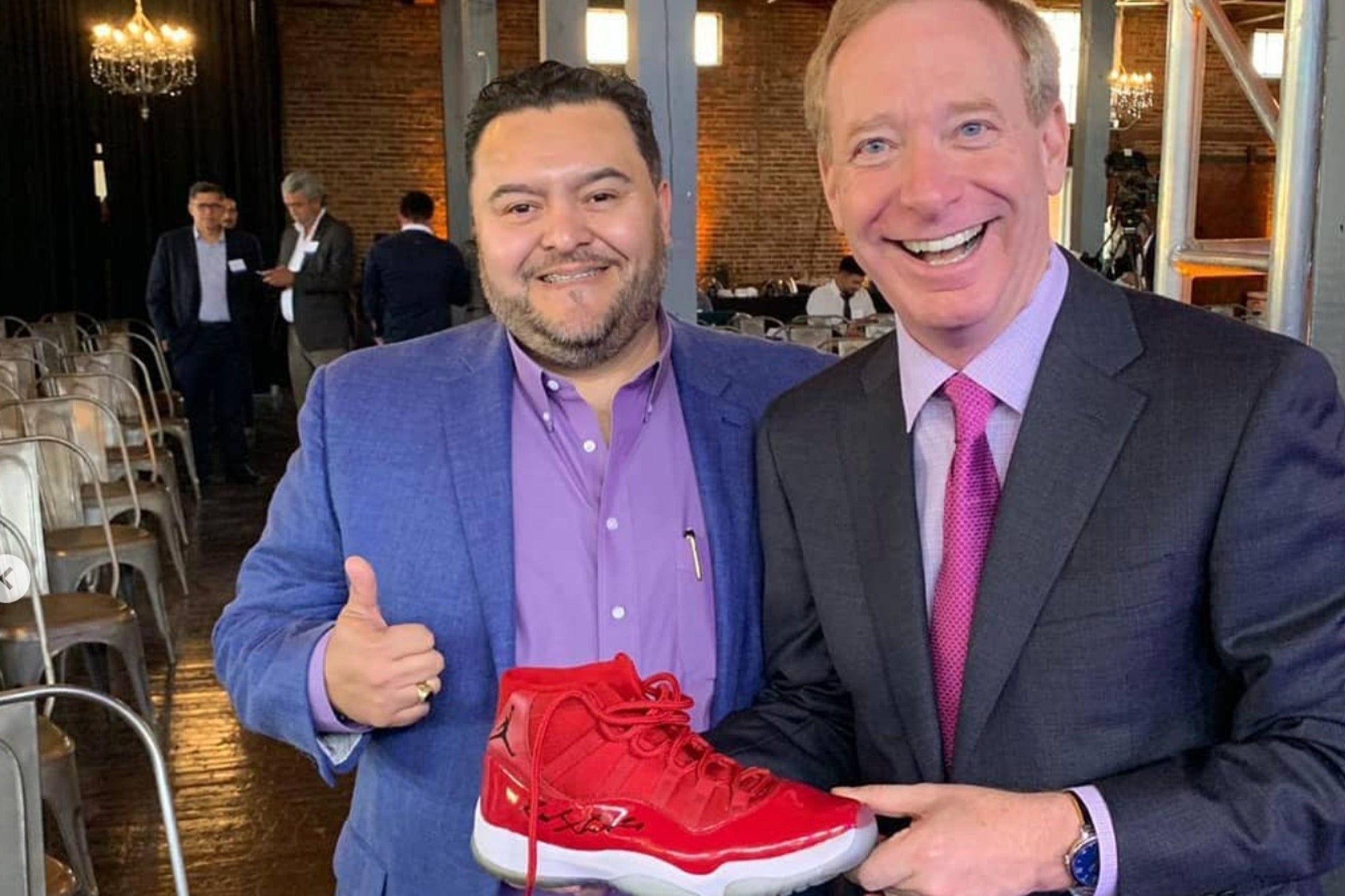 José Ochoa sold fruits house to house in Chihuahua as a child. Today he is the owner is the most successful logistics company in El Paso, Texas - Vimarsana News