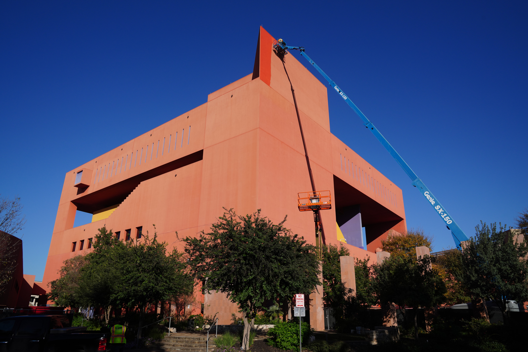 ‘Enchilada-red’ Central Library’s paint scheme fading under relentless South Texas sun