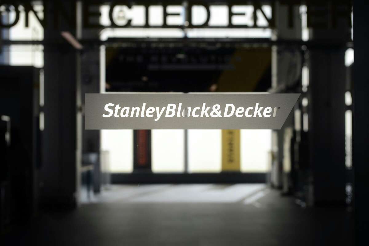Stanley Black & Decker has agreed to sell its oil and gas business for an undisclosed amount.
