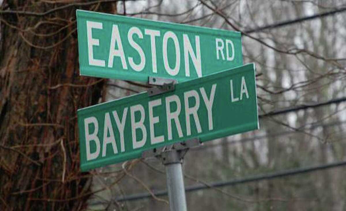 Westpot is working to replace the Bayberry Lane Bridge over the Aspetuck River and finally get it back to two lanes of traffic..