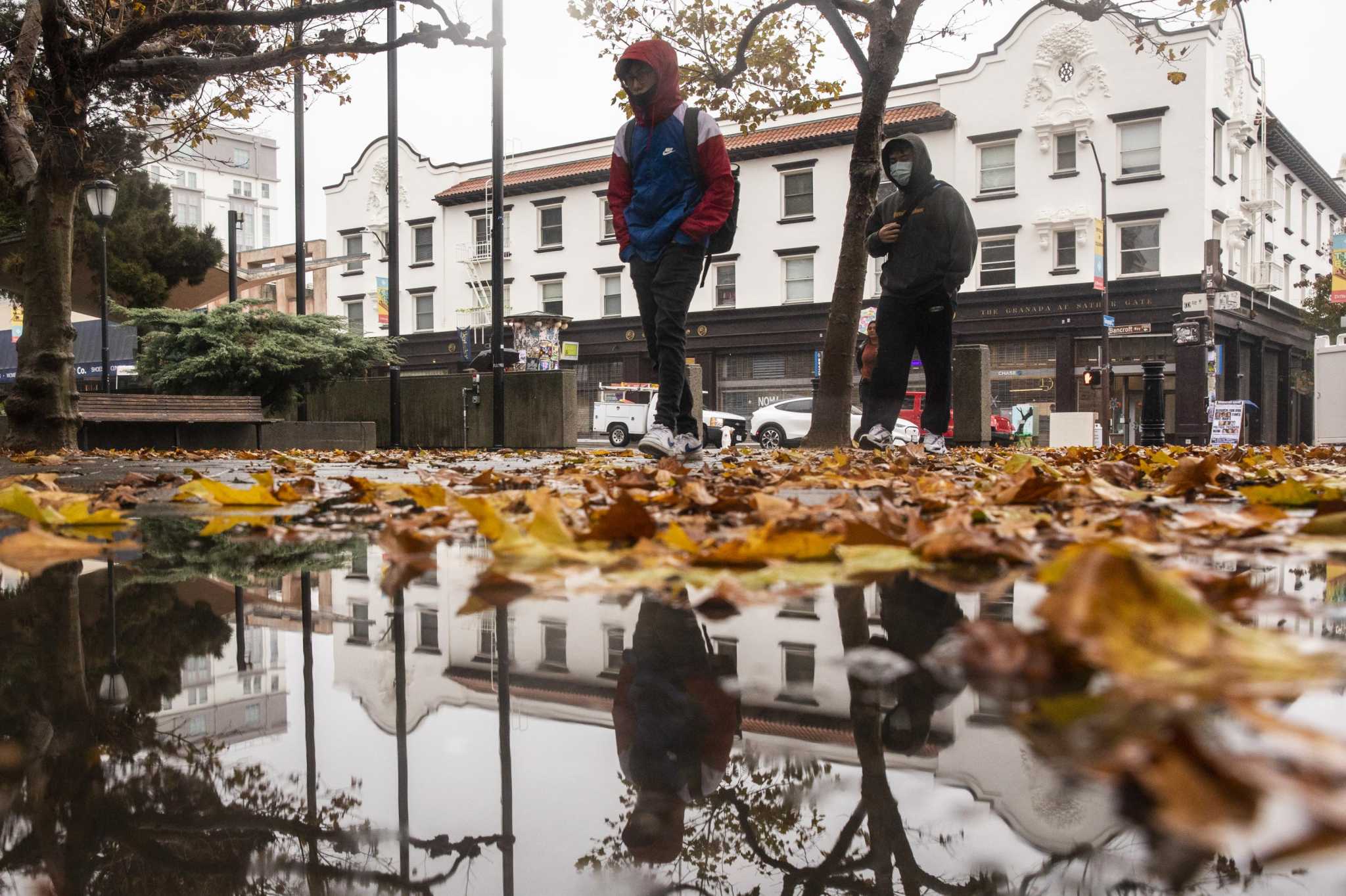 Atmospheric river to drench the S.F. Bay Area for days and pile snow on the Sierras. Here's the latest forecast - Vimarsana News