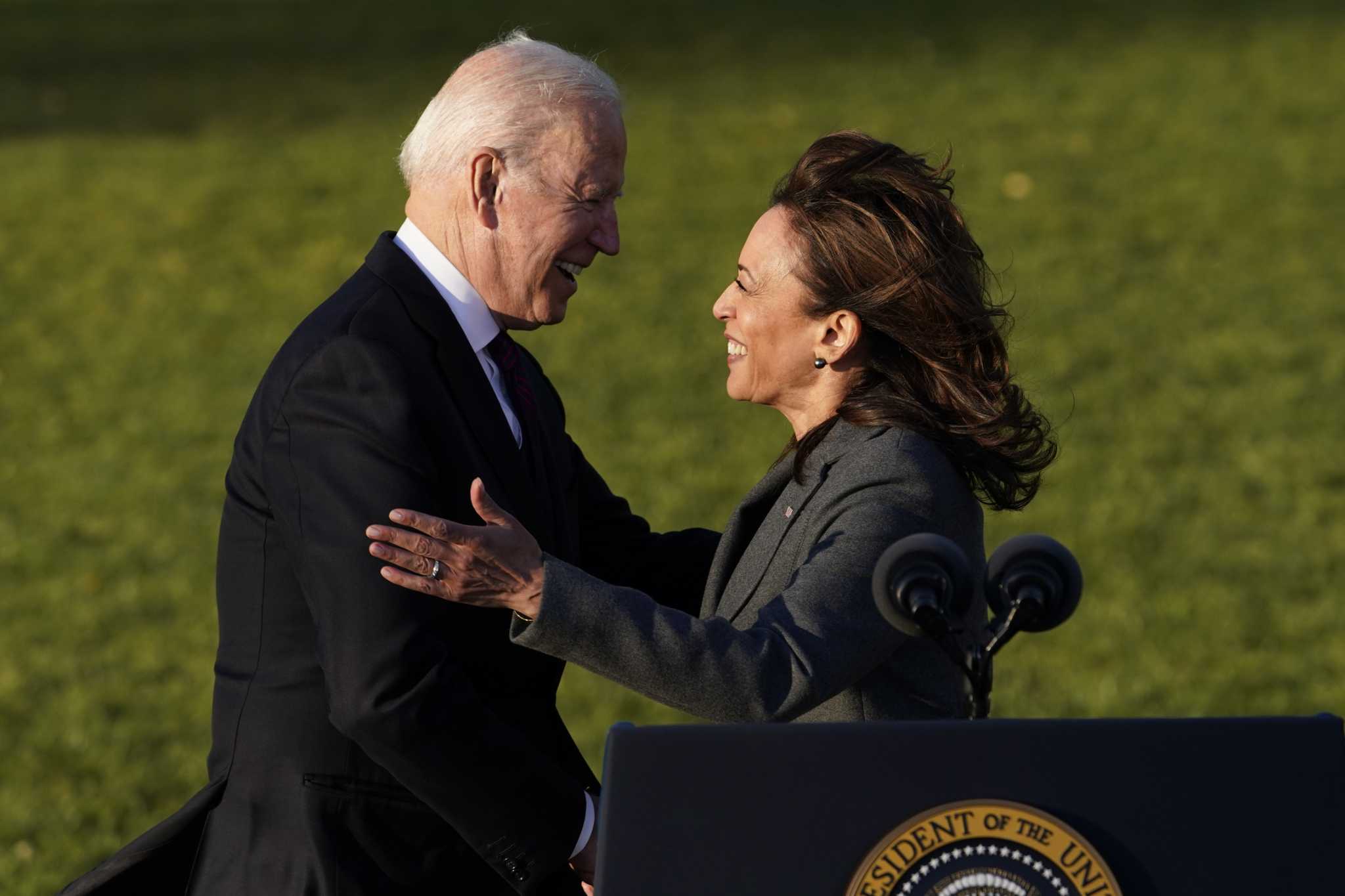 Poll projects Kamala Harris may lose badly to Trump in 2024