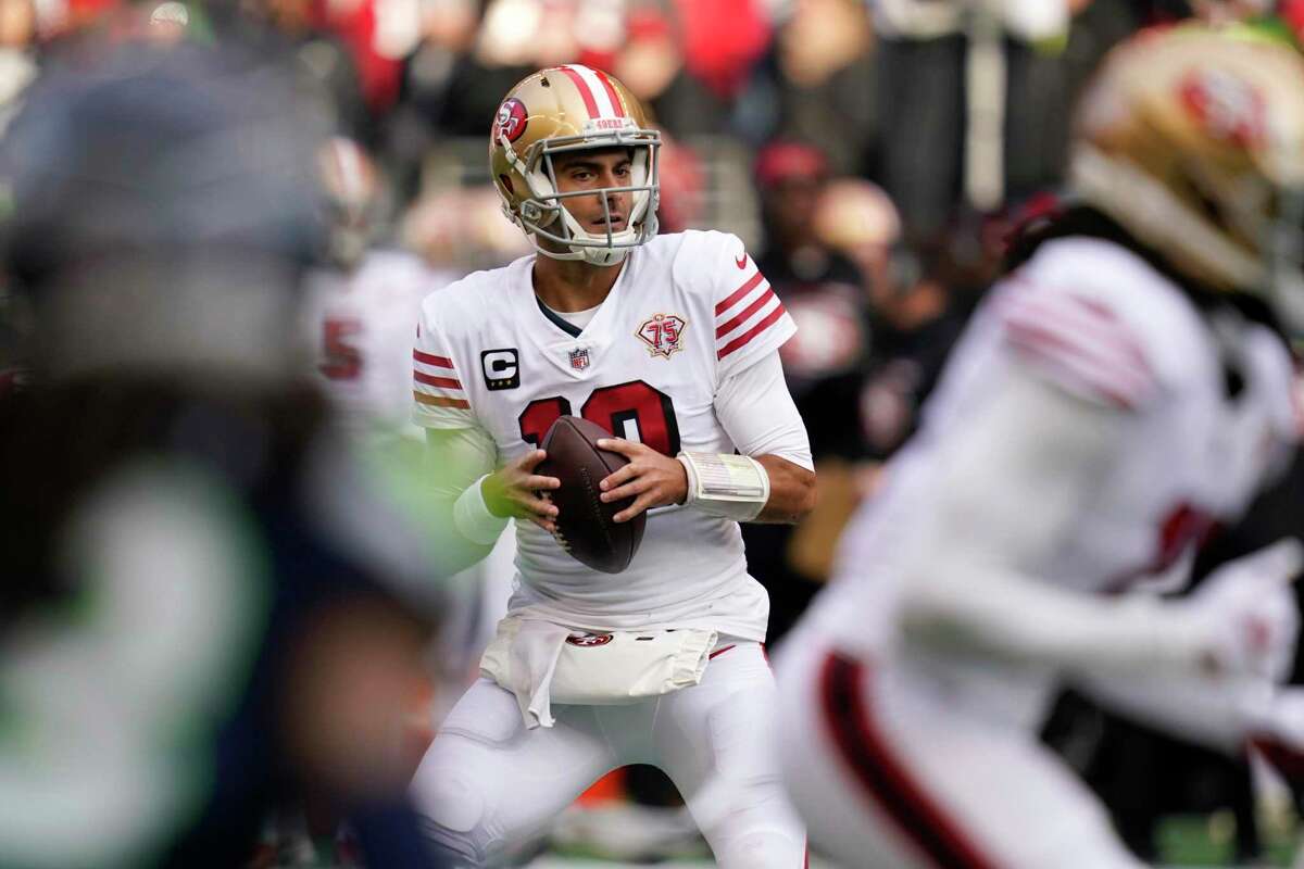 Jimmy Garoppolo making clutch throws for 49ers