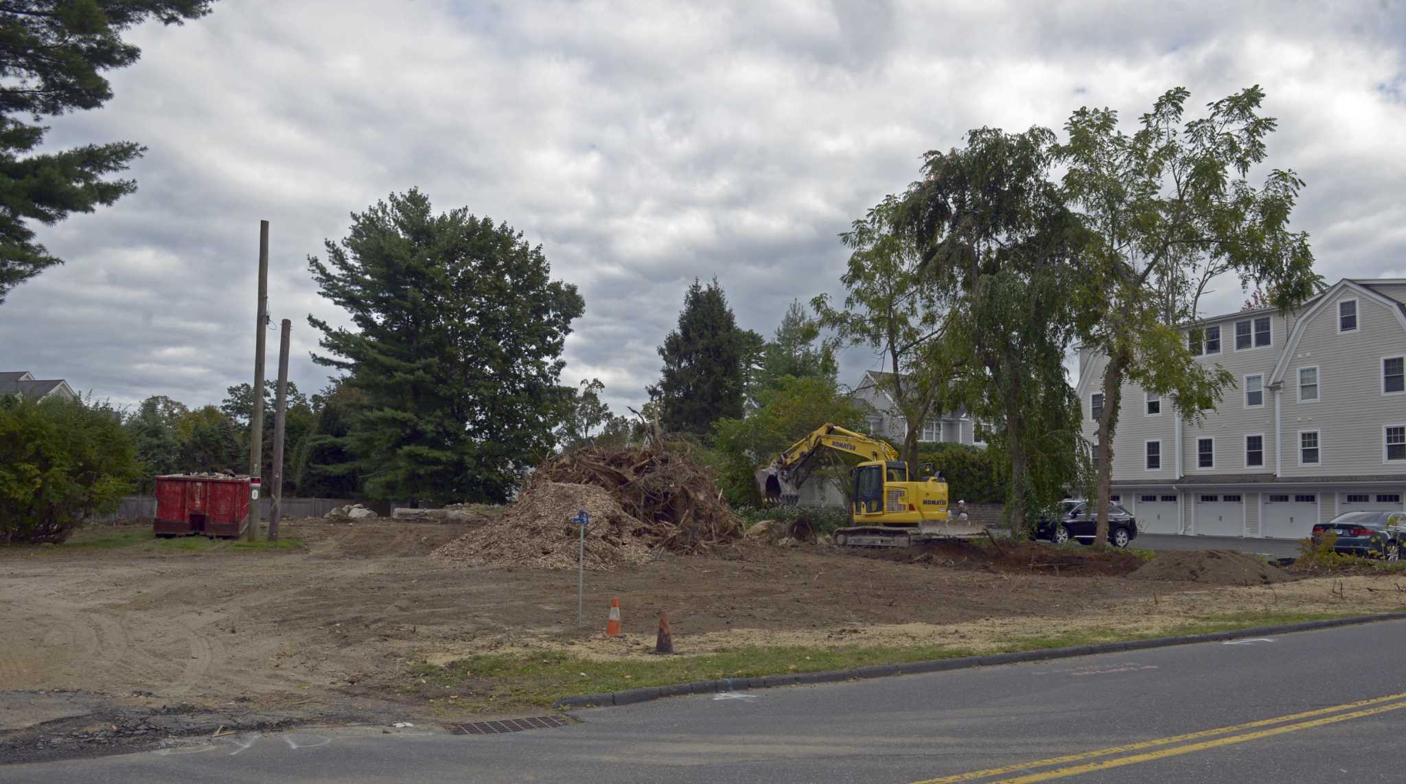 Property owner donates $1,000 for razing Ridgefield structures without permits - Vimarsana News