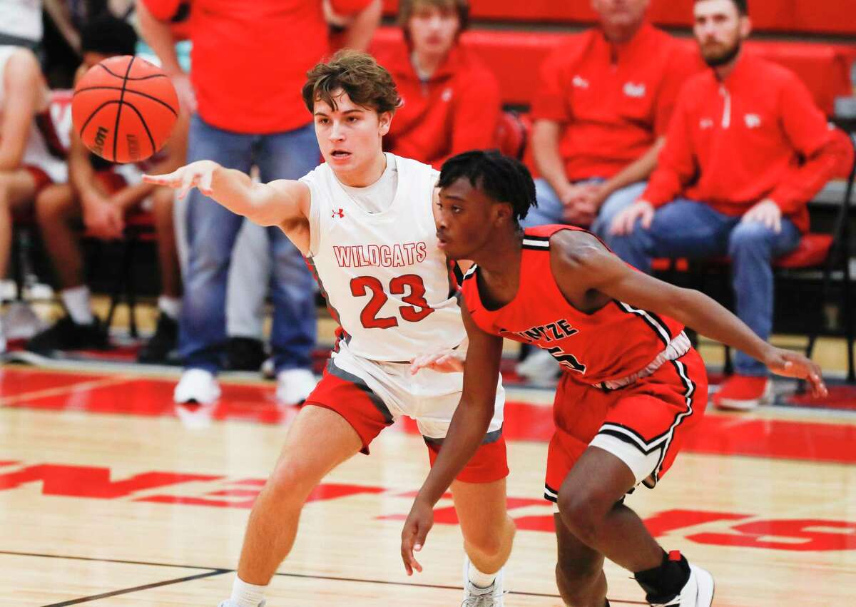 Splendora's mix of talent will jell as season gets going