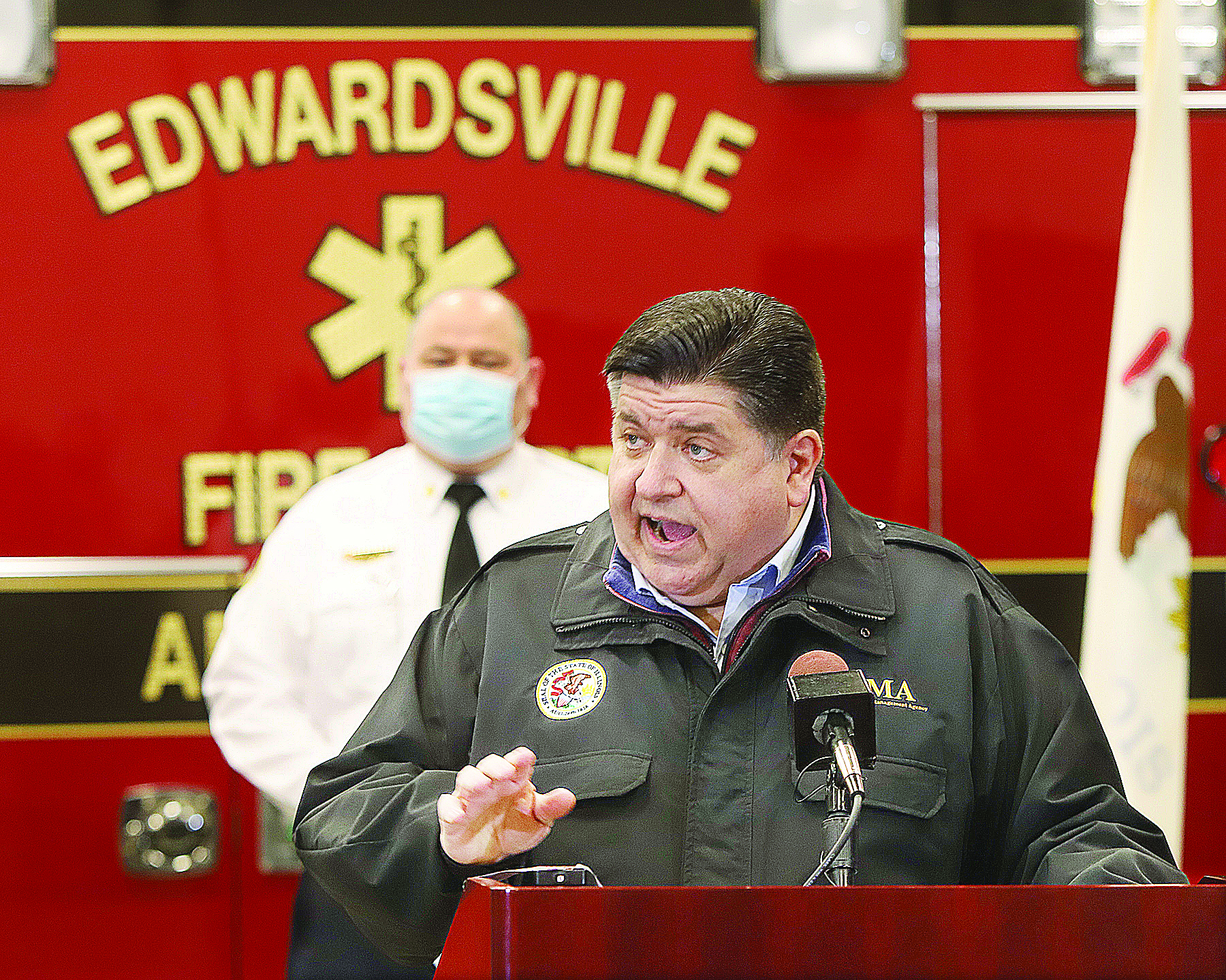 Pritzker announces $220 million in Rebuild Illinois funding for transportation, ports - Vimarsana News