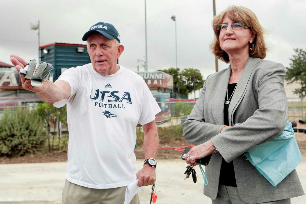 Larry Coker, left, and Lynn Hickey were on the ground floor of starting up UTSA football in 2013.