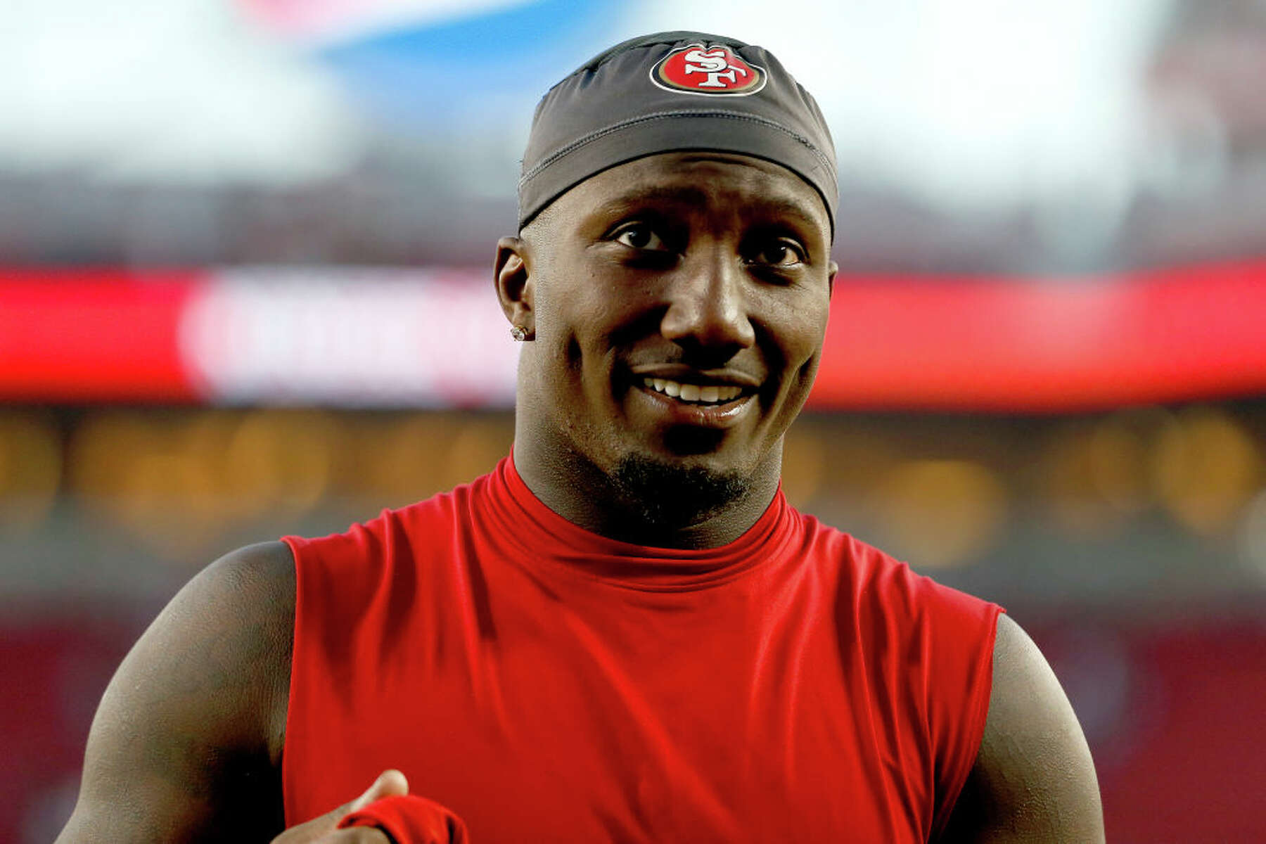 49ers' Deebo Samuel resurfaces at Warriors game, but there's a catch