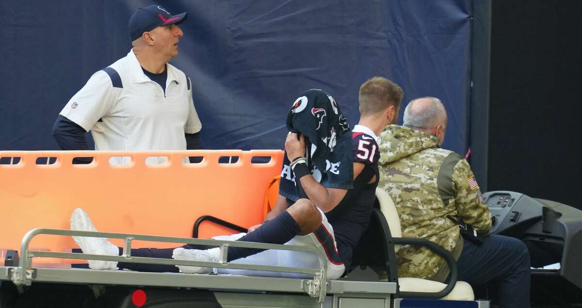 Houston Texans linebacker Kamu Grugier-Hill (51) reacts as he was carted off the field after his injury during the second half of an NFL football game at NRG Stadium, Sunday, Dec. 12, 2021 in Houston .