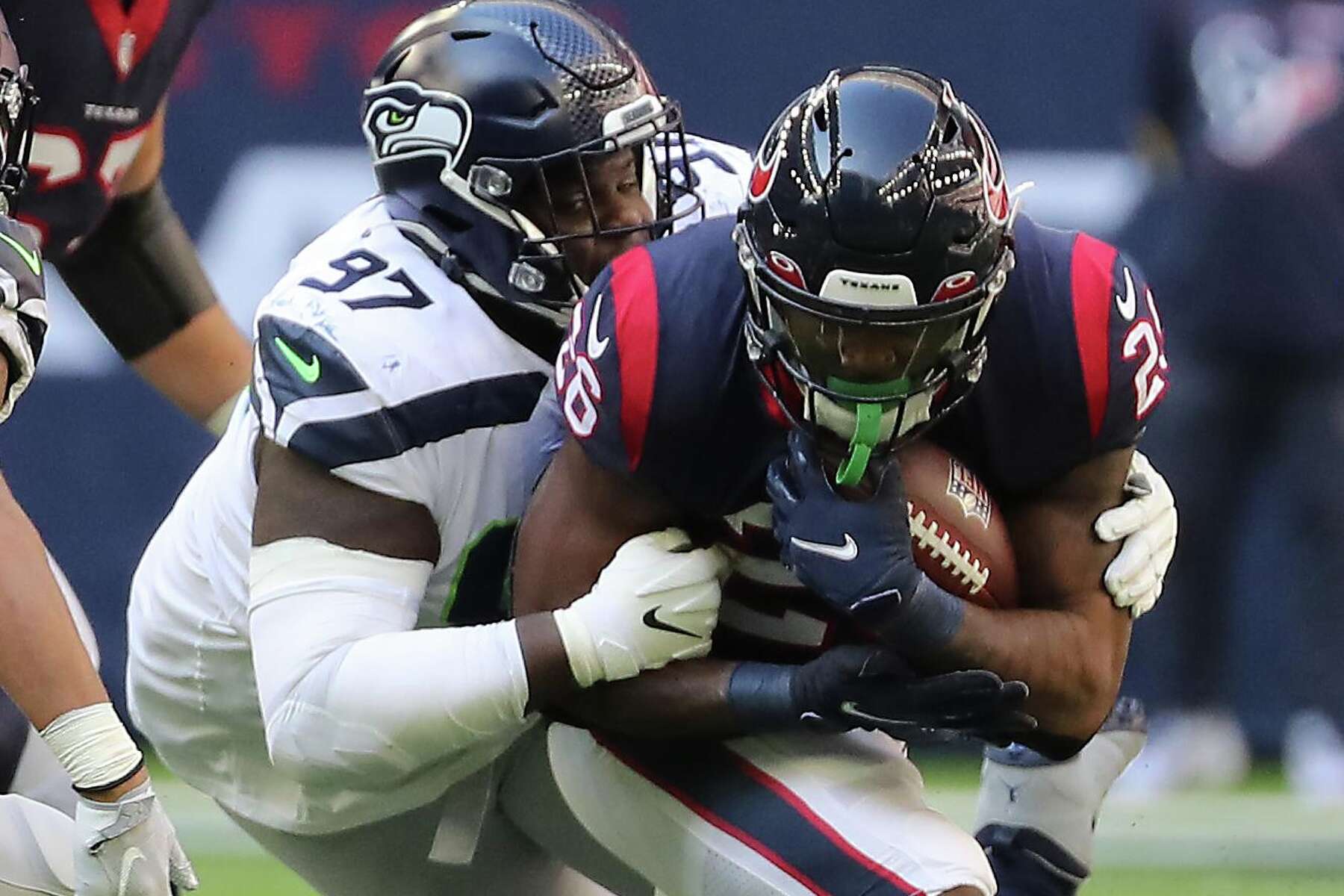 Texans' running game applies brakes in another second-half stall