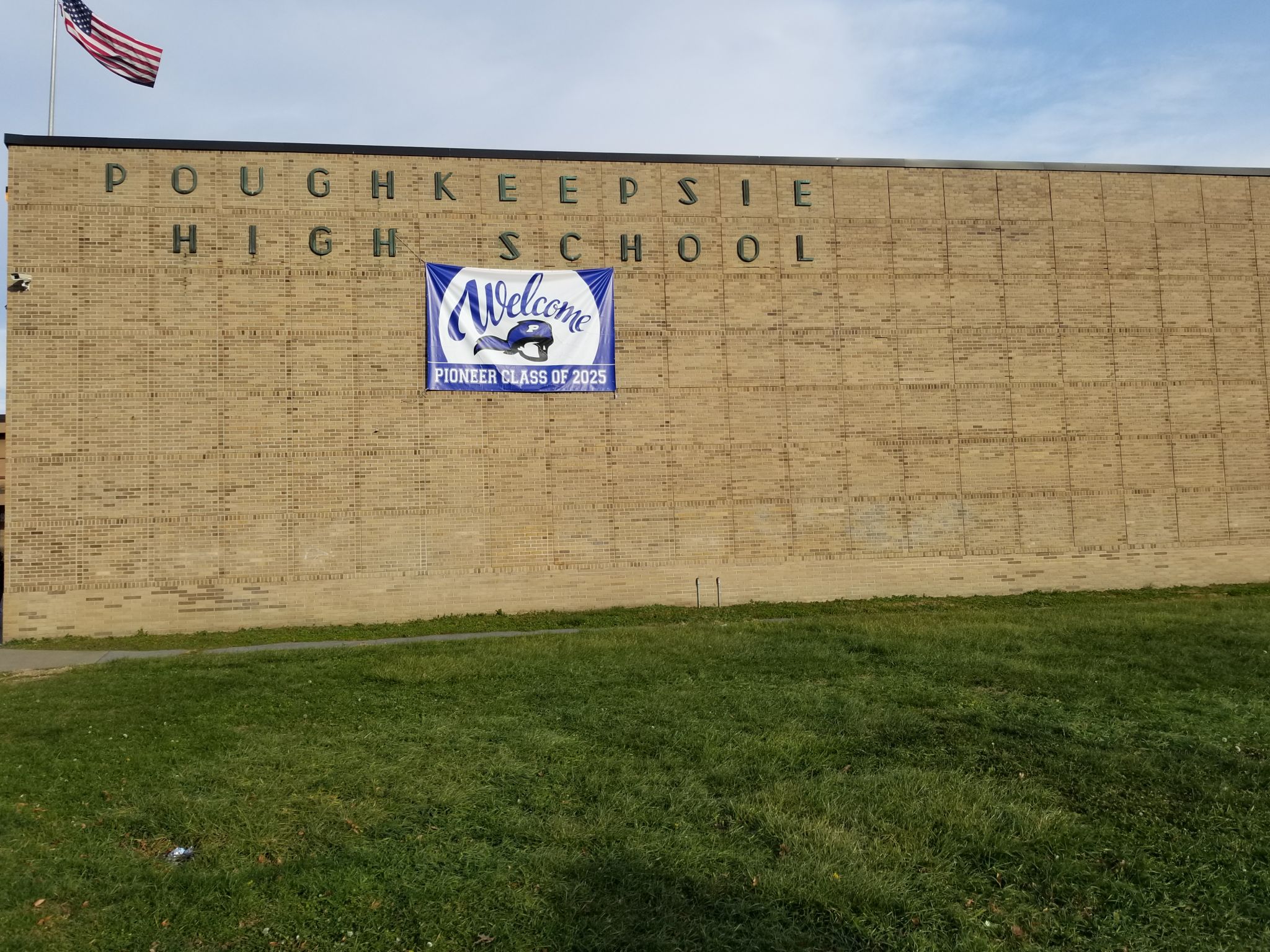 Nearly 500 Spanish-speaking students in Poughkeepsie lack bilingual program - Vimarsana News
