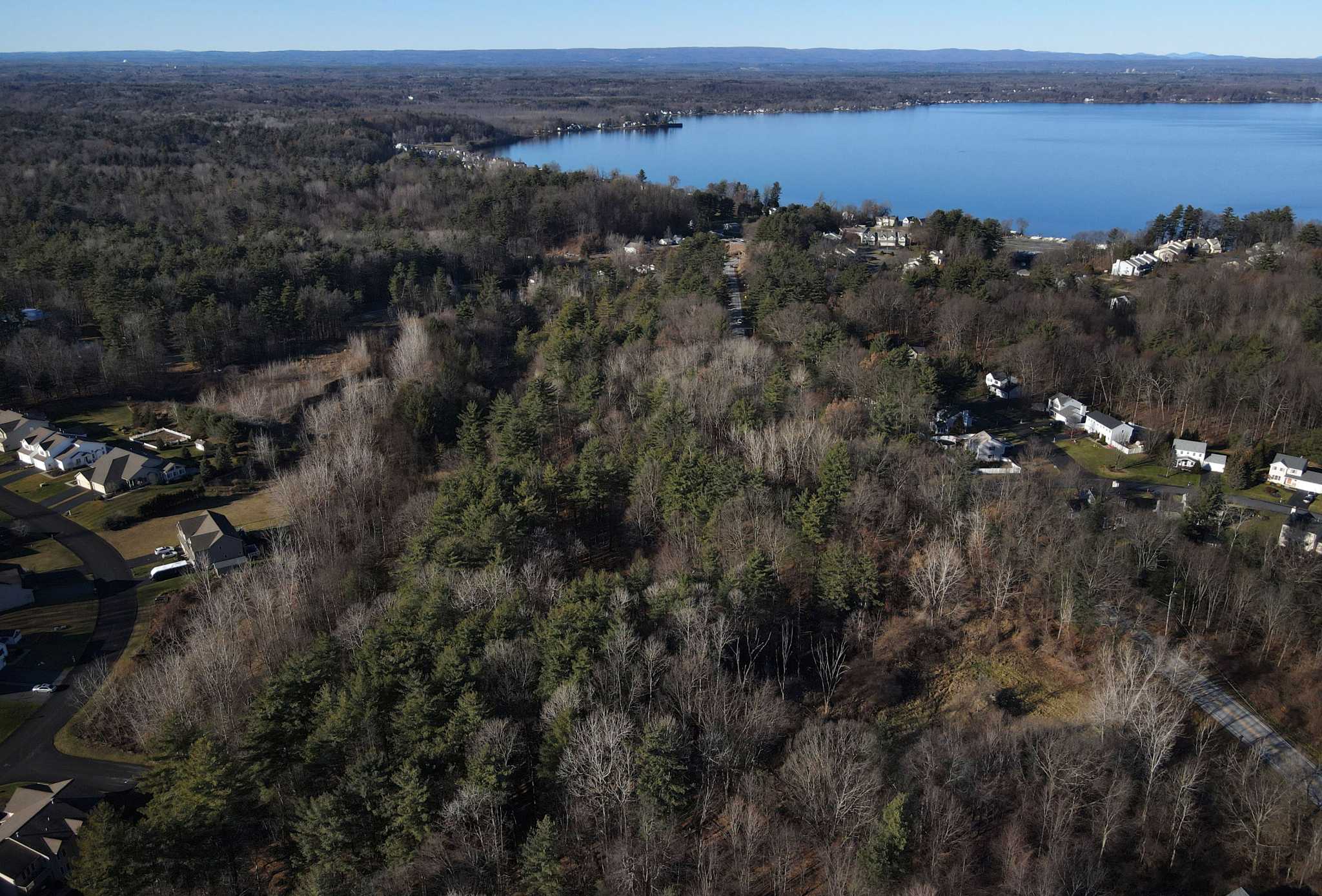 Saratoga Lake residents: Towns not being open about development - Vimarsana News