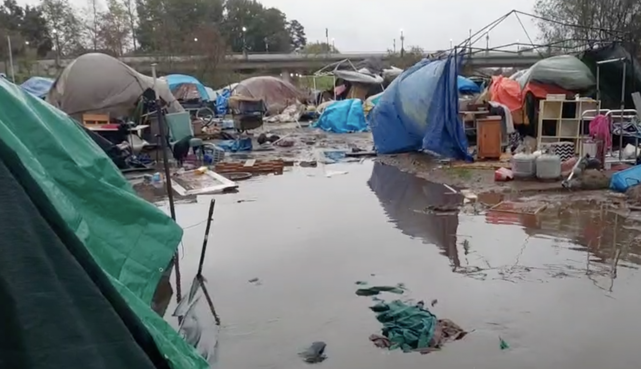 Video shows flooded homeless encampment in Santa Cruz Why has