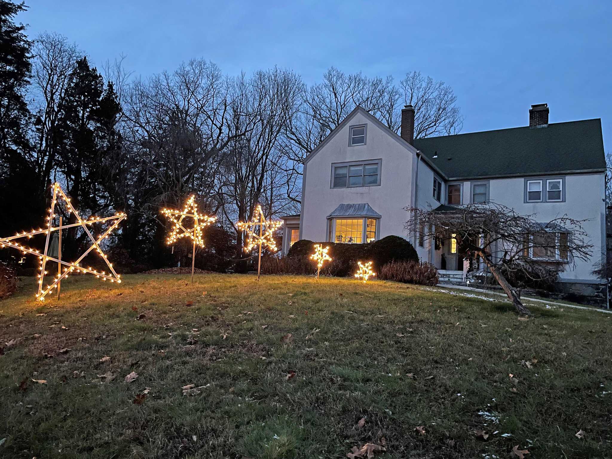 'They bring so much cheer.' Stars light up Madison with help of Chester craftsman - Vimarsana News