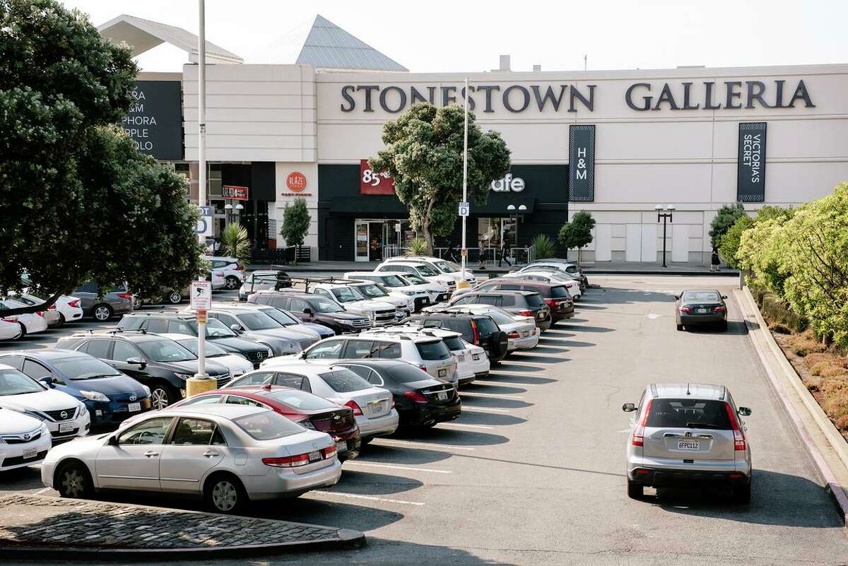 Cars fill the outdoor parking lot at Stonestown Galleria in San Francisco in 2019. A Whole Foods store will open Jan. 12 in the former Macy’s space.
