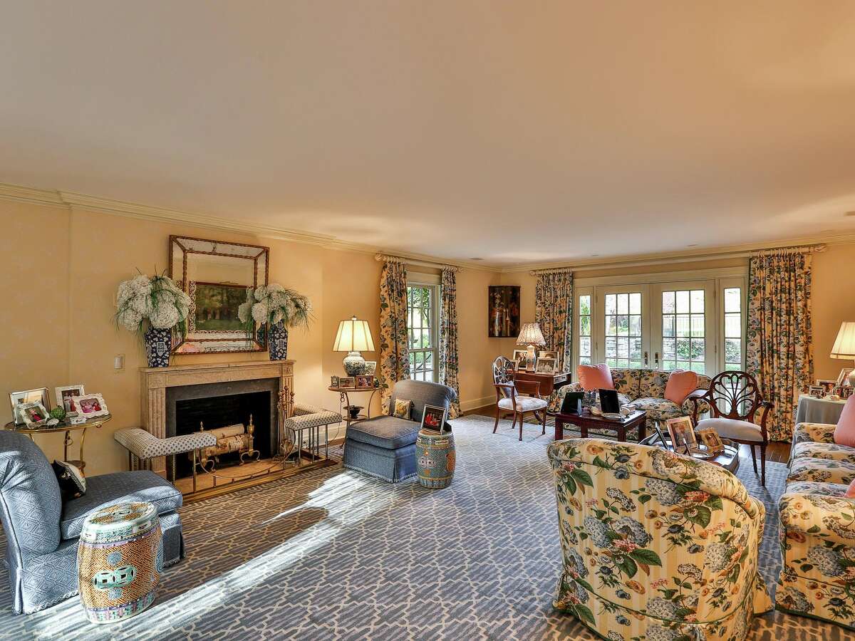 Fairfield home offers 2,000 bottle wine cellar, home theater and