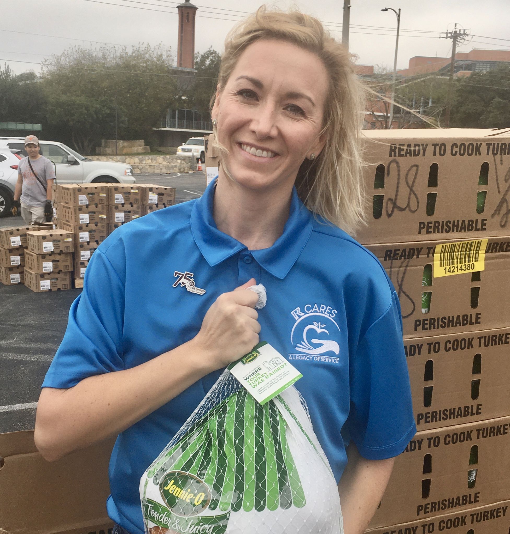 Food Bank teams with SAISD, The RK Group to feed 734 households - Vimarsana News