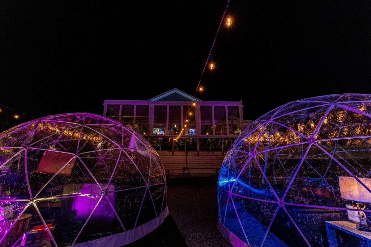 A guide to dining ‘igloos’ and ‘greenhouses’ in Connecticut