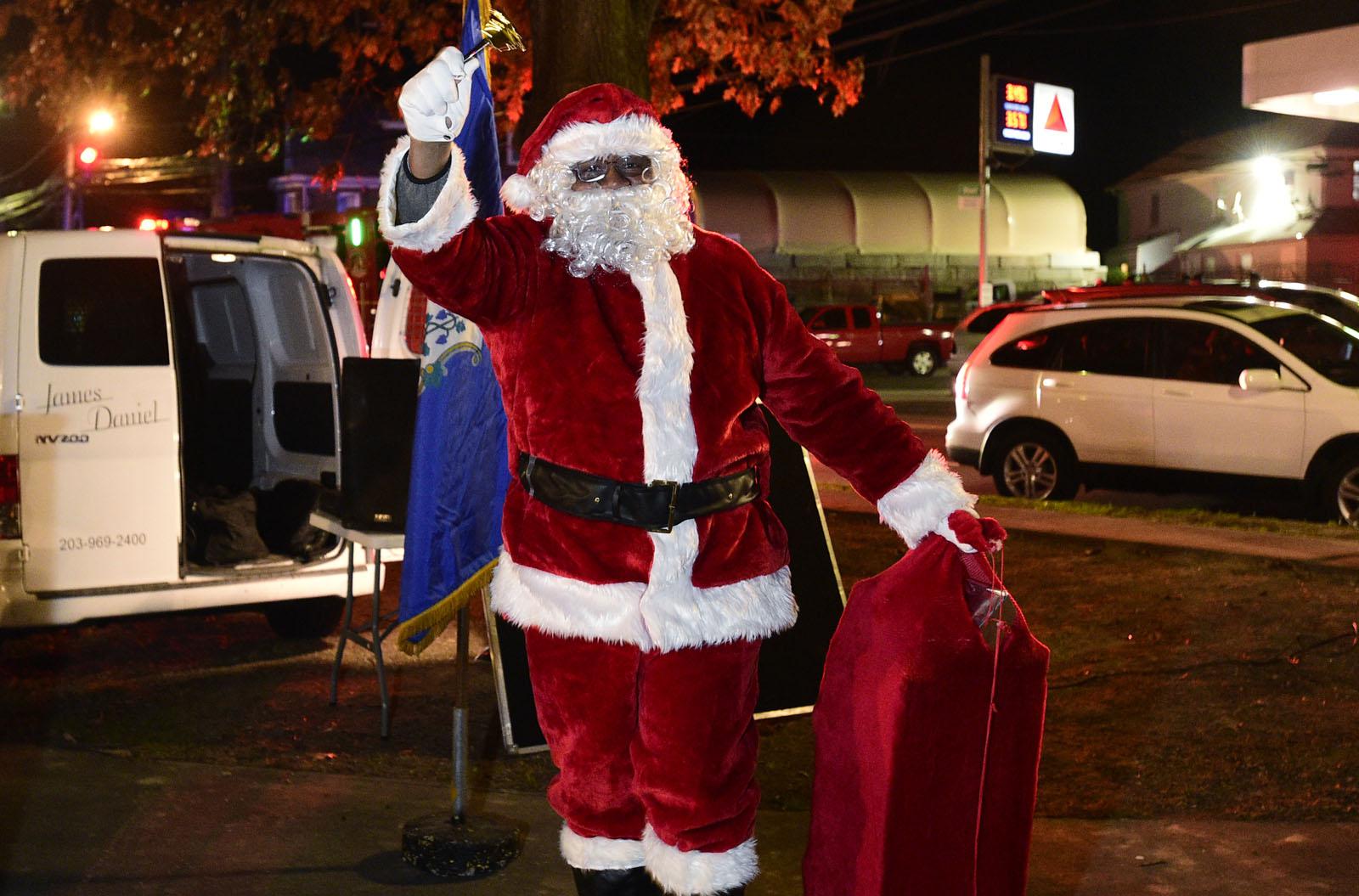 Giving Fund: Many in the community 'need more support than ever this holiday season' - Vimarsana News